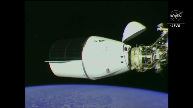 SpaceX CRS-25 Cargo Dragon docks with space station