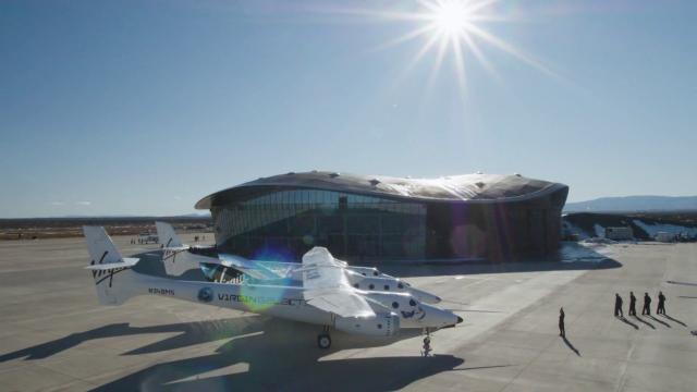 Virgin Galactic's VSS Unity lands at new Spaceport America home