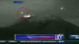 MAY 31 2013 UFO FLIES INTO POPOCATEPETL VOLCANO MEXICO AMAZING OVNI