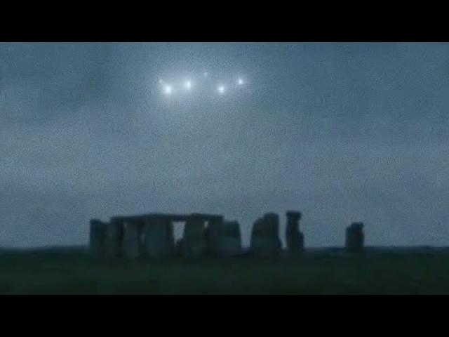 UFO Lights Seen over Stonehenge UK, Dec 2019 ????
