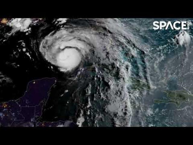 Hurricane Ida seen from space in NOAA satellite time-lapse