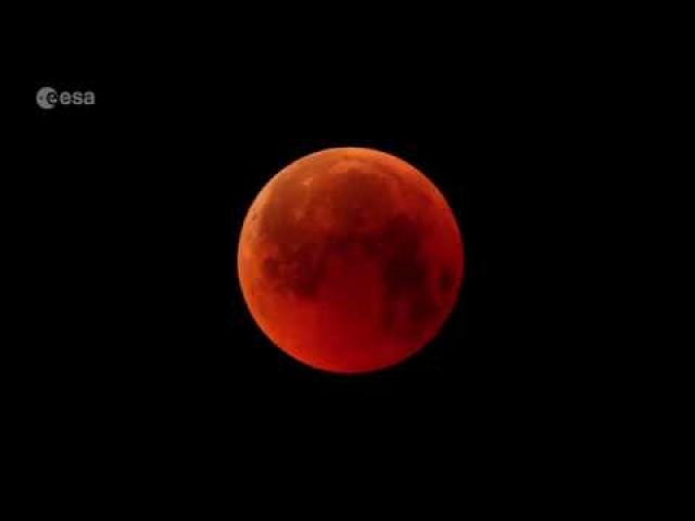 How To Snap Lunar Eclipse Photos