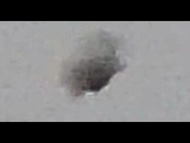 UFO hiding in the cloud in Des Peres, Missouri