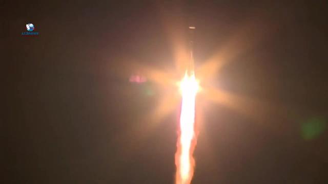 New fleet of OneWeb satellites launched atop Soyuz rocket