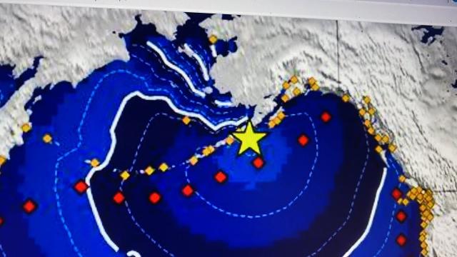 Tsunami Warning! 11 foot wave possible from 7.8 Alaska Earthquake