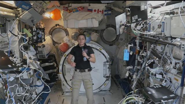 Living in space! Water, ball throwing, cords and more explained by ISS astronaut