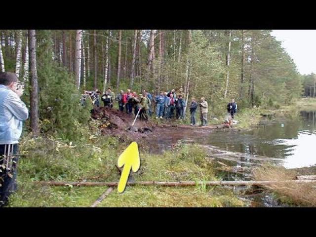 A Boy Was Walking By A Lake And Noticed Something Odd NOBODY Expected It To Be This