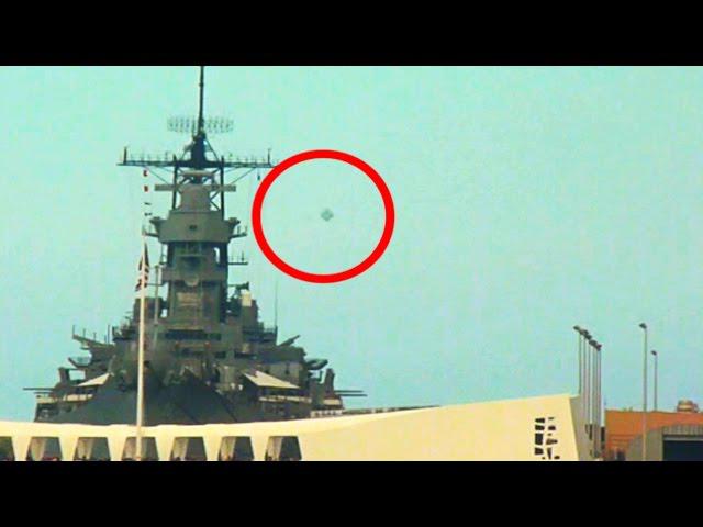 Best UFO Sightings Flying Saucers Mystery Objects In The Sky March 2015 HD
