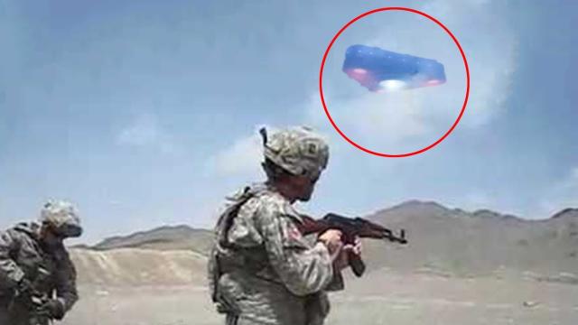 TRIANGLE SHAPED UFO Filmed By Russian Soldiers | UFO Sightings 2016 | Aliens Caught On Tape 2016