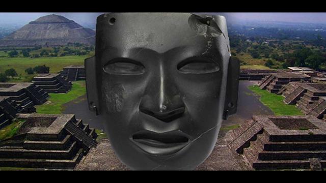 Search for Tomb in Mexican Pyramid Yields Strange Statues