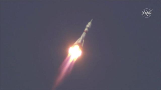Blastoff! New Space Station crew launches atop Soyuz rocket
