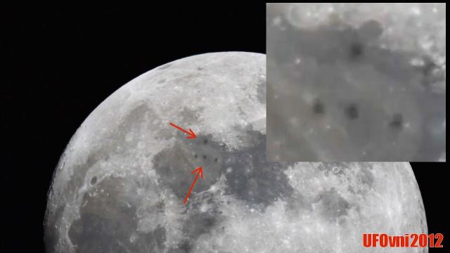 The Moon Live March 10, 2017 : Four UFOs Pass in Groups, Form a Triangle, TELESCOPE