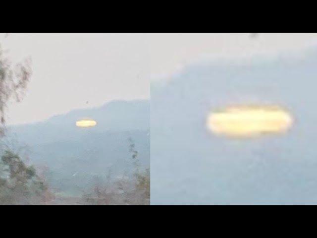 Luminous, Elongated UFO over La Puerta, Venezuela