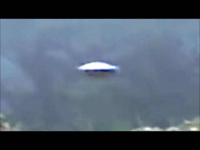 Flying Saucer Caught on Video by a Logger in a Mexican Forest