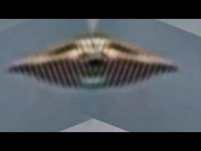 WOW=) UFO Sightings Flying Saucer's Over Sweden! Fantastic Footage July 2014