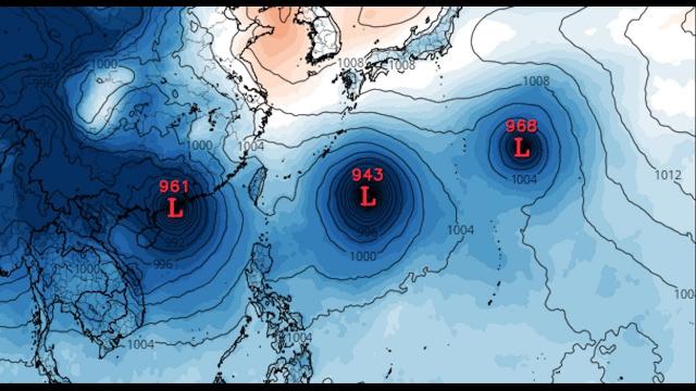 It's going to be a WILD Hurricane Season (silly Asteroid Fight Club Edition)