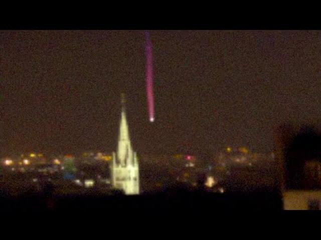 Amazing UFO Sighting Caught on Camera Over Chicago | Latest UFO Sightings | Alien Sightings