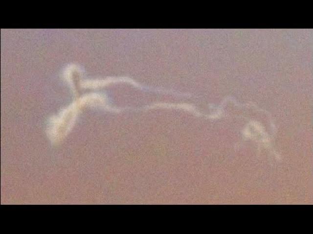 Incredible Cloud Shaped UFO caught on tape in Romania | Huge Alien | Latest Alien Sightings