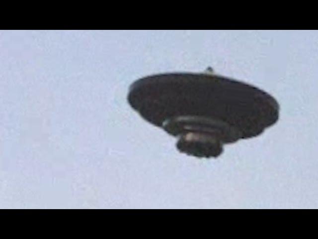 Is This What Crashed In Canada? [New UFO Video] Eyewitness Claims Military Cover-Up! 2/28/2015