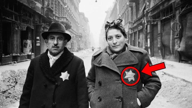 She Knew Nothing About Her German Grandparents, Until She Noticed a Strange Detail in This Photo