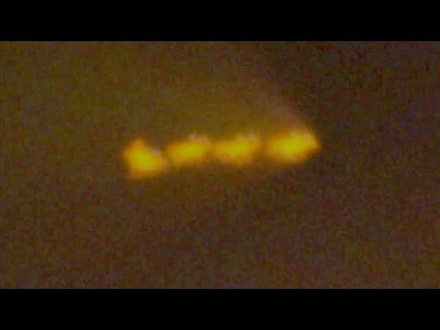 SANTA Is Real! Exclusive Video Proof Of Santa caught on camera Over New York City 25th December 2016