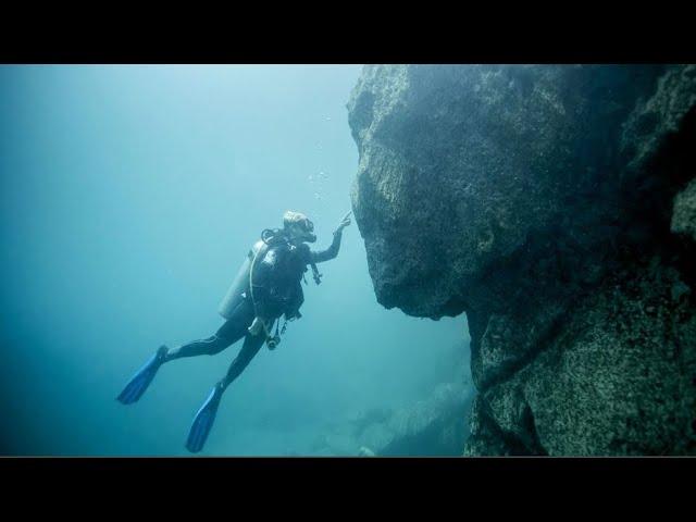 An amateur diver accidentally made an “unprecedented” 7,000 year old Discovery