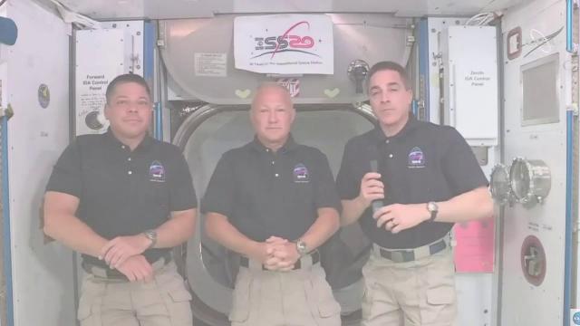 SpaceX's Crew Dragon had 'new car smell' when hatch opened