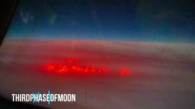 Multiple UFO's Captured At 30 Thousand Feet From Tokyo-LAX?