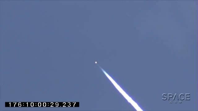 Two-Stage NASA Sounding Rocket Goes Sub-Orbital | Video