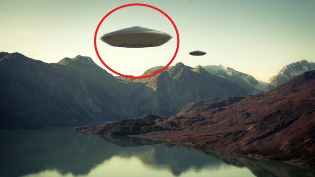 Huge UFO Captured in Hidden Camera During Military Operation In The Pacific Ocean
