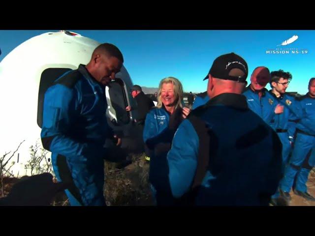 Blue Origin NS-19 crew get astronaut wings from Jeff Bezos