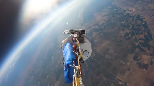 Sail! Robot paraglider drops from high-altitude balloon