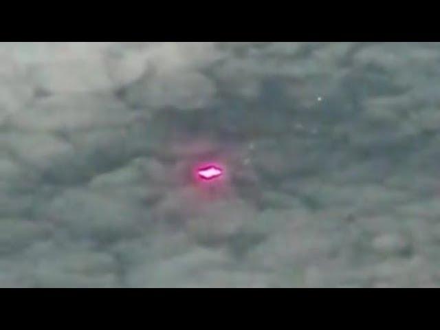 Footage of UFO Taken by a Airplane Pilot near Albany, New York