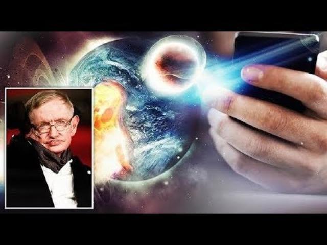 Voicemail 'linked to Stephen Hawking, warns of April 'alien takeover'