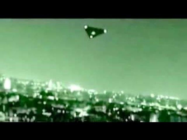 TR-3B Anti-Gravity Spacecraft filmed in Paris, France