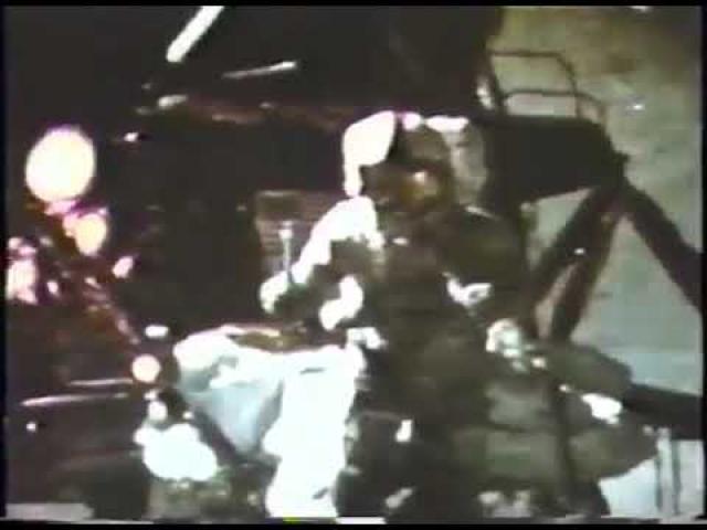 Dropping a Hammer and Feather on the Moon - Apollo 15 Flashback