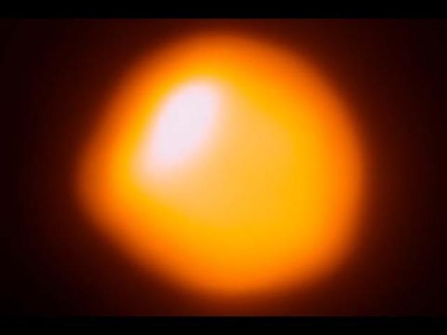 Betelgeuse Star’s Surface Observed by ALMA  Array
