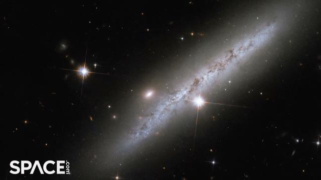 Hubble captures amazing view of spiral galaxy that is 30 million light-years away