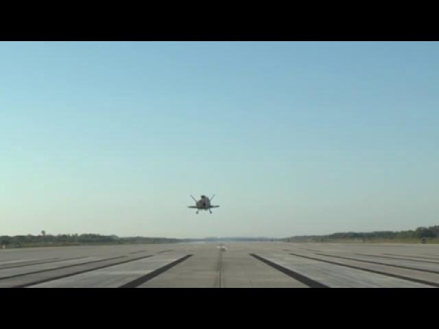 Air Force Space Plane Lands After 718 Days - Raw Video