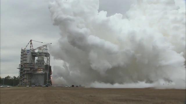 NASA Tests Fires RS-25 Engine for First Time in 2018