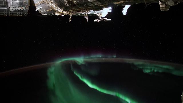 Auroras Dance Below Space Station in New Time-Lapse Video