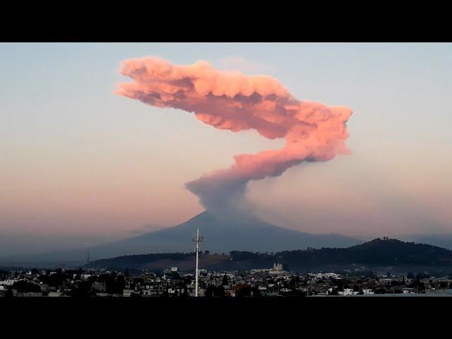 Major Mexico Volcano Eruption! Popocatepetl! Wow!