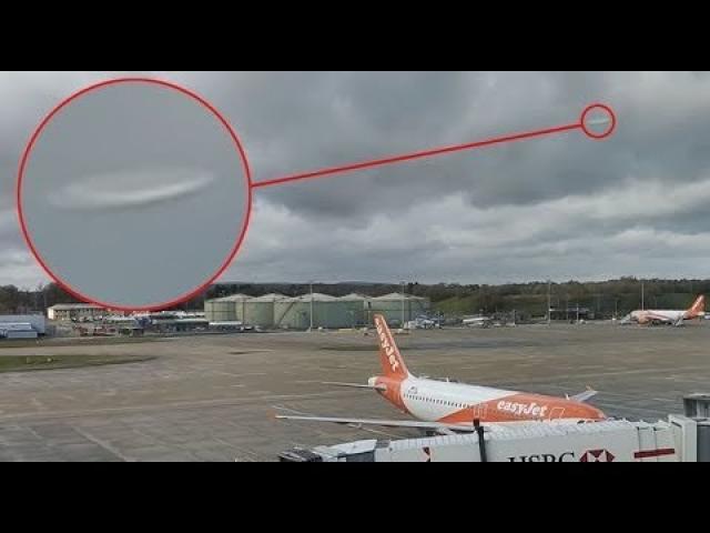 British Government Goes Into Emergency Session After Failure To Keep Gatwick UFO Attack Secret