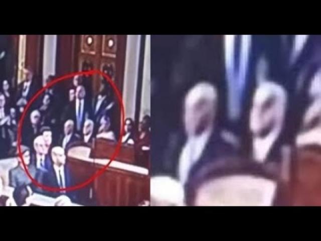 Photo taken on Congress Floor reveals Extraterrestrials watching session