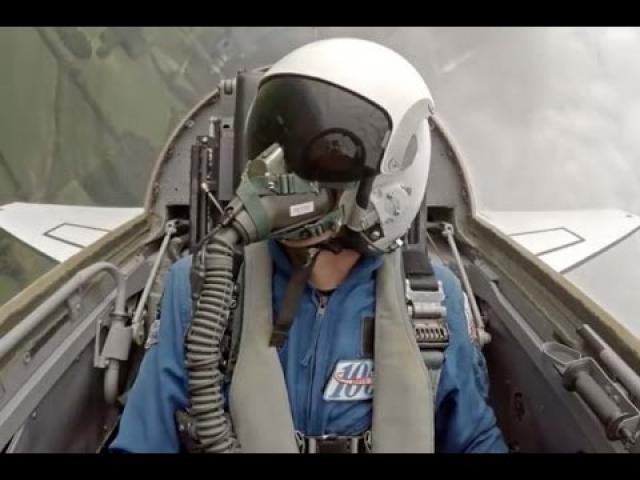 NASA T-38 Jets In Flight - Cockpit View Captured by Astronaut | Video