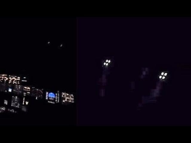 Airplane pilot films several UFOs during flight over the Atlantic Ocean