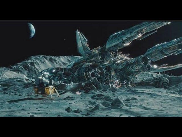 In 1974, Astronauts on a Secret Mission to the Moon get Captured by Aliens