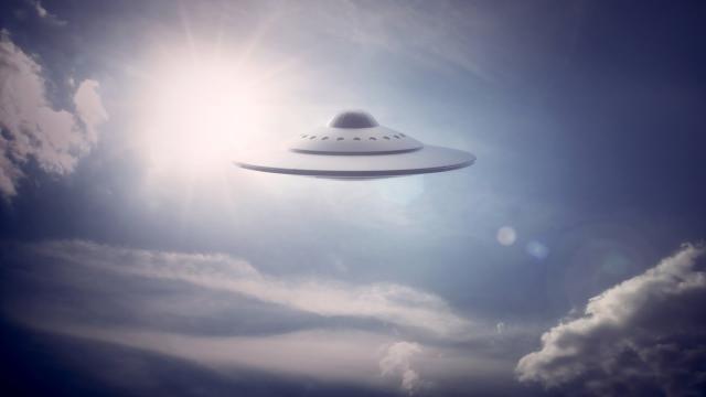 Top Alien Sightings Caught On Camera - The Best Alien Videos