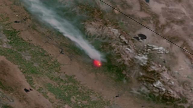 California's Oak Fire spied from space by NOAA satellites