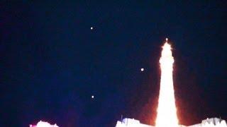 UFO Sightings UFOs Over Las Vegas Breaking News Multiple UFOs Over Vegas Strip! Aug 20 2012